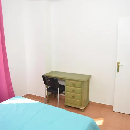 Homestay Big In Heart Dowtown Malaga