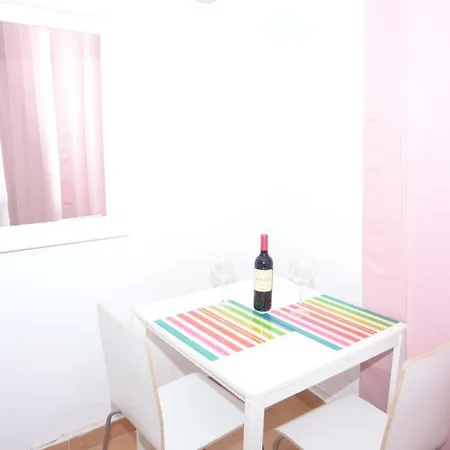 Homestay Big In Heart Dowtown Malaga