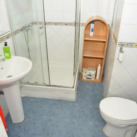 Big In Heart Dowtown Homestay Malaga