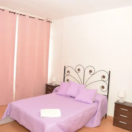 Big In Heart Dowtown Homestay *